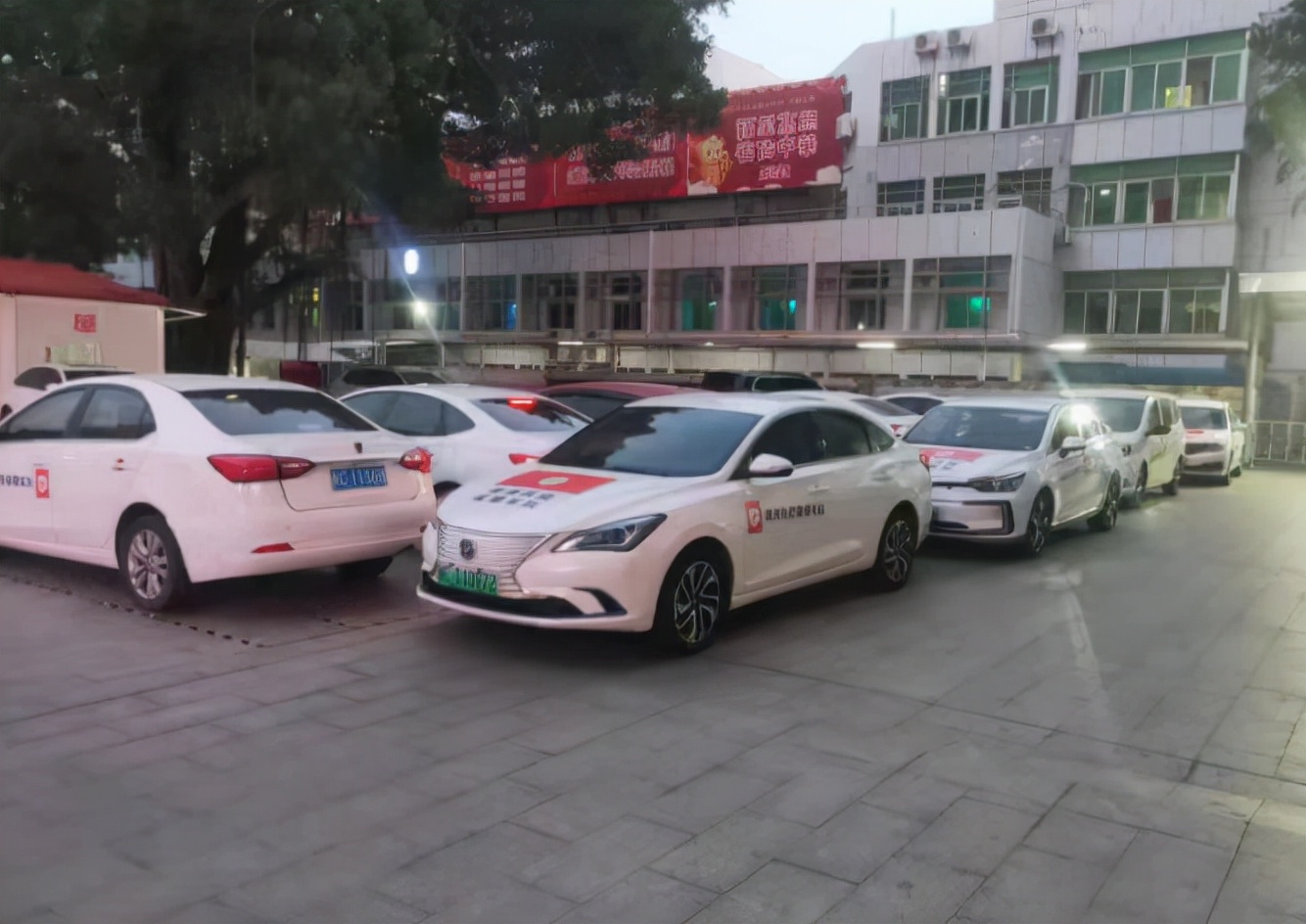 滴滴抗疫车队补助,抗疫一线网约车