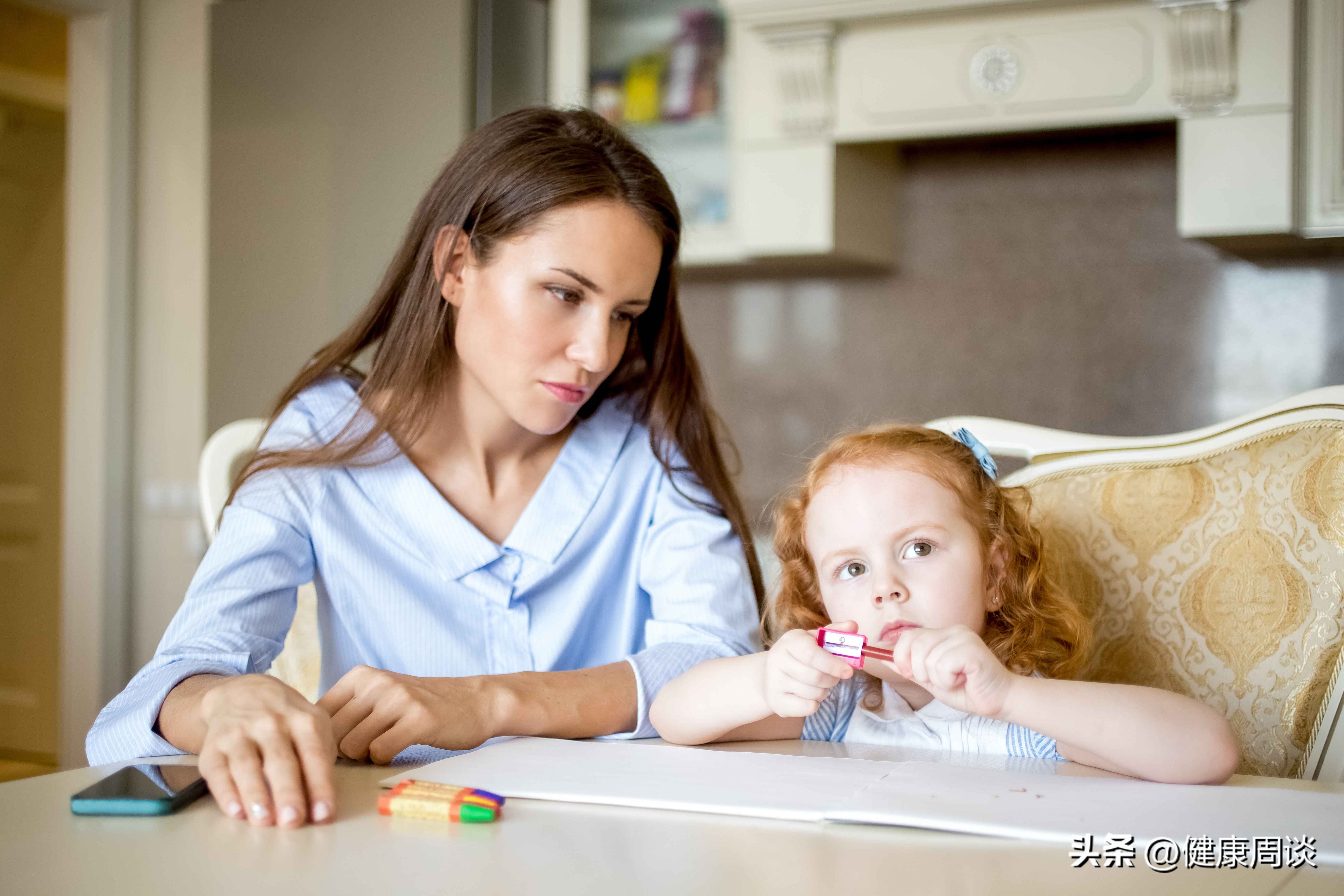 为何女性来“大姨妈”时，情绪很暴躁？一文告知你答案，不妨看看