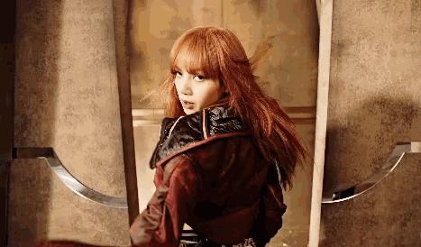 人均手握高奢代言的BLACKPINK，每一帧镜头都好贵