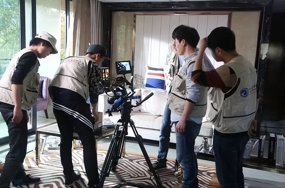 传统媒体广告与网络广告的相同点,电视广告和文字广告是什么关系