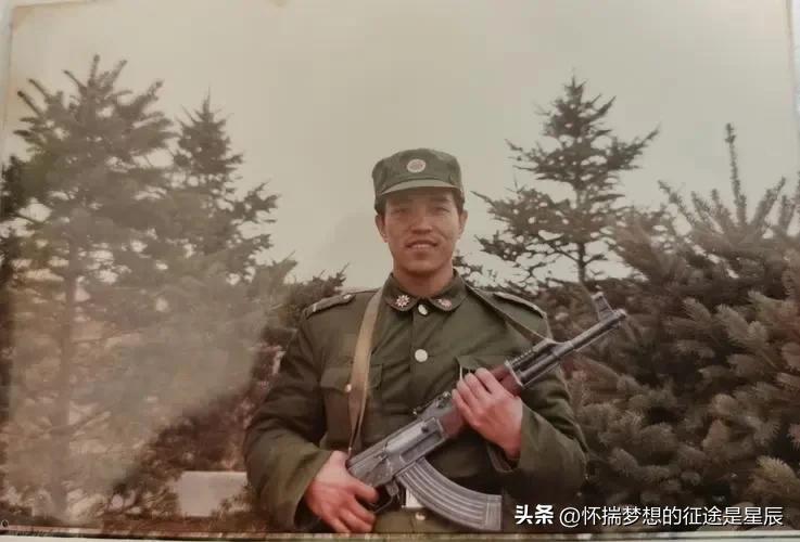 解放军混搭风格,解放军混搭迷彩