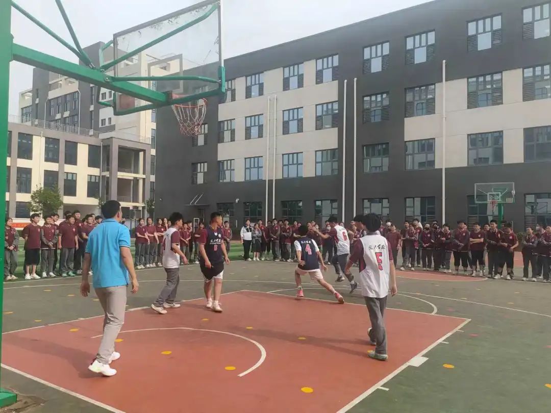 你我才是“灌篮高手”—光大学校初中部三人篮球赛爆燃开打！