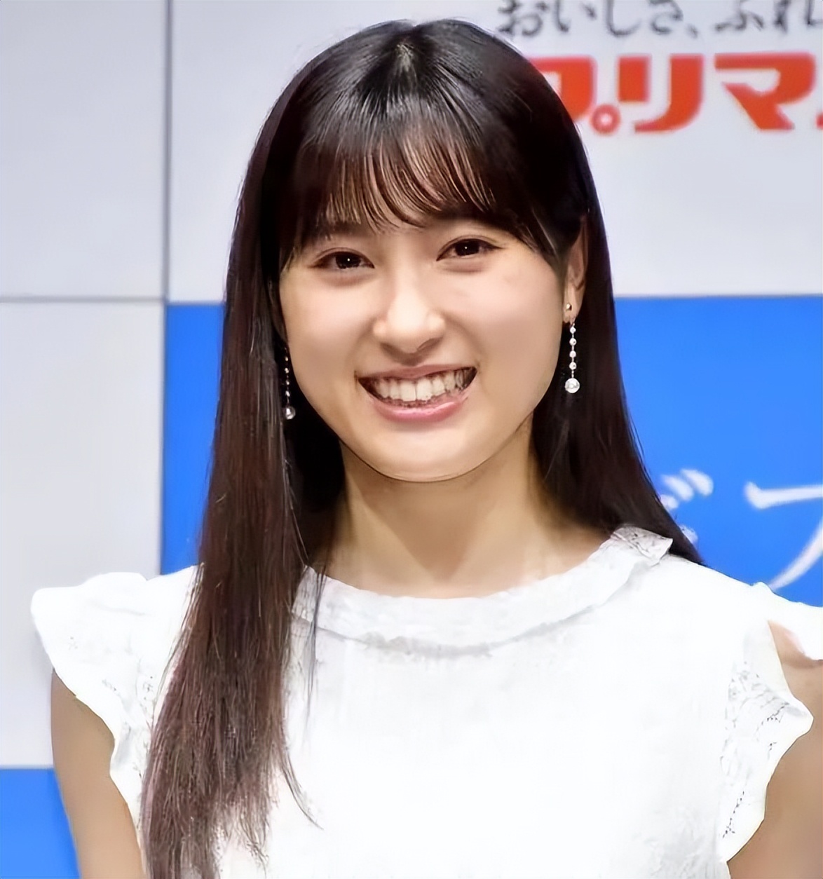 还记得《哥哥太爱我》的妹妹土屋太凤吗？她当妈妈啦！