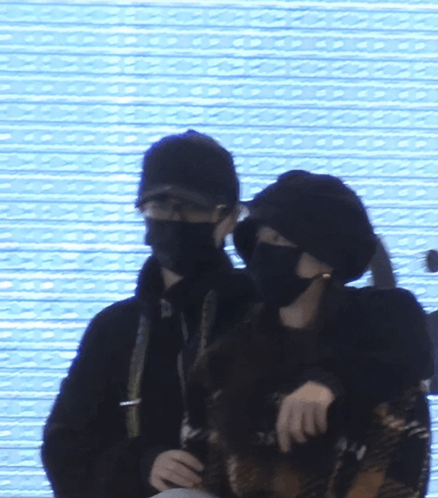 许嵩的恋情进展如何,许嵩相差几岁