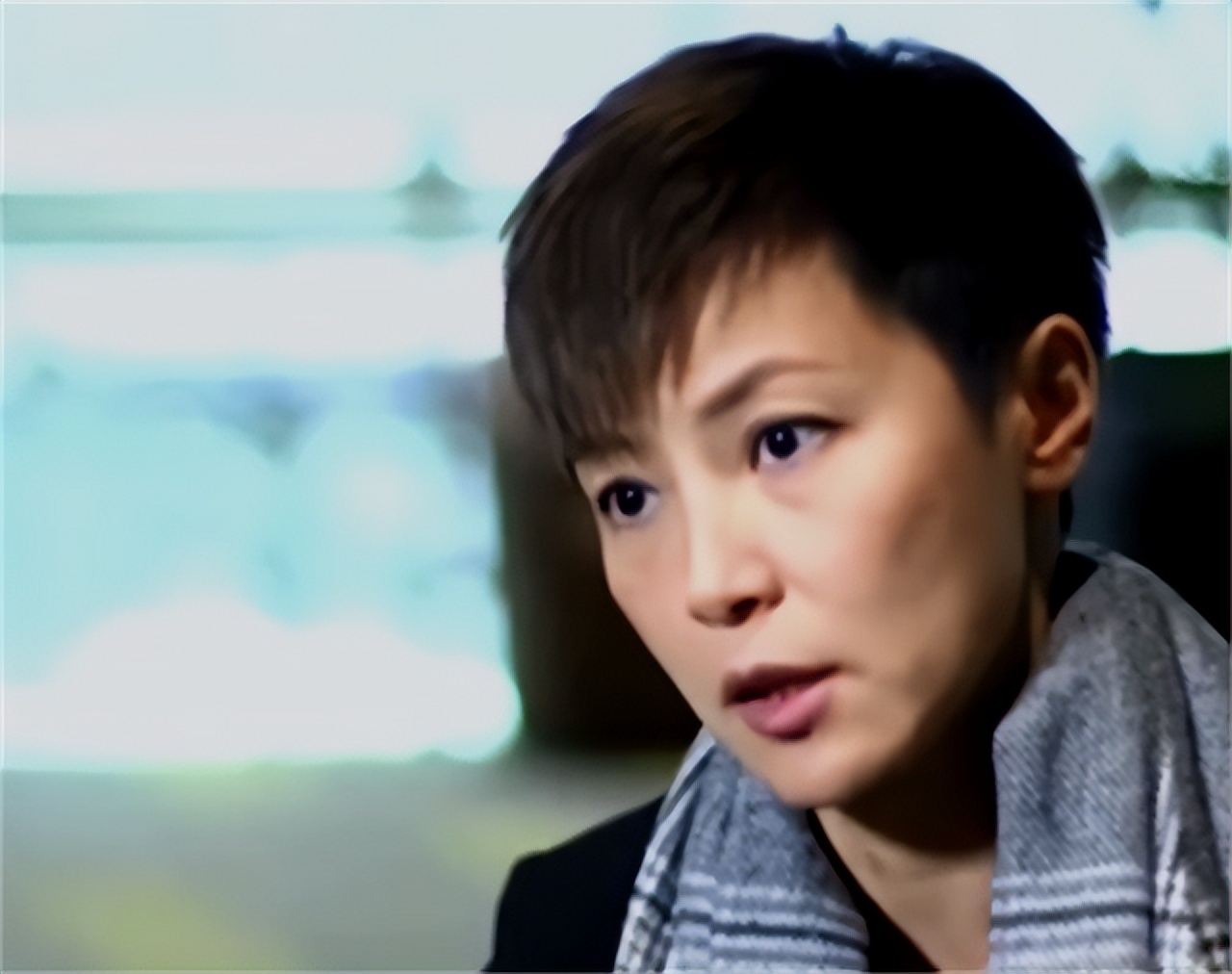 21年“港独”何韵诗被捕：大发“乱港财”，出书定价110元港币