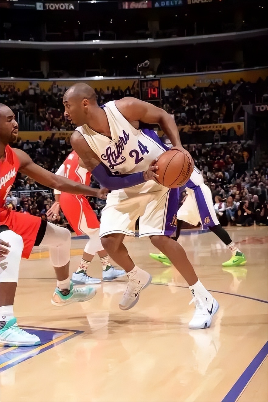 耐克和科比,耐克旗下科比