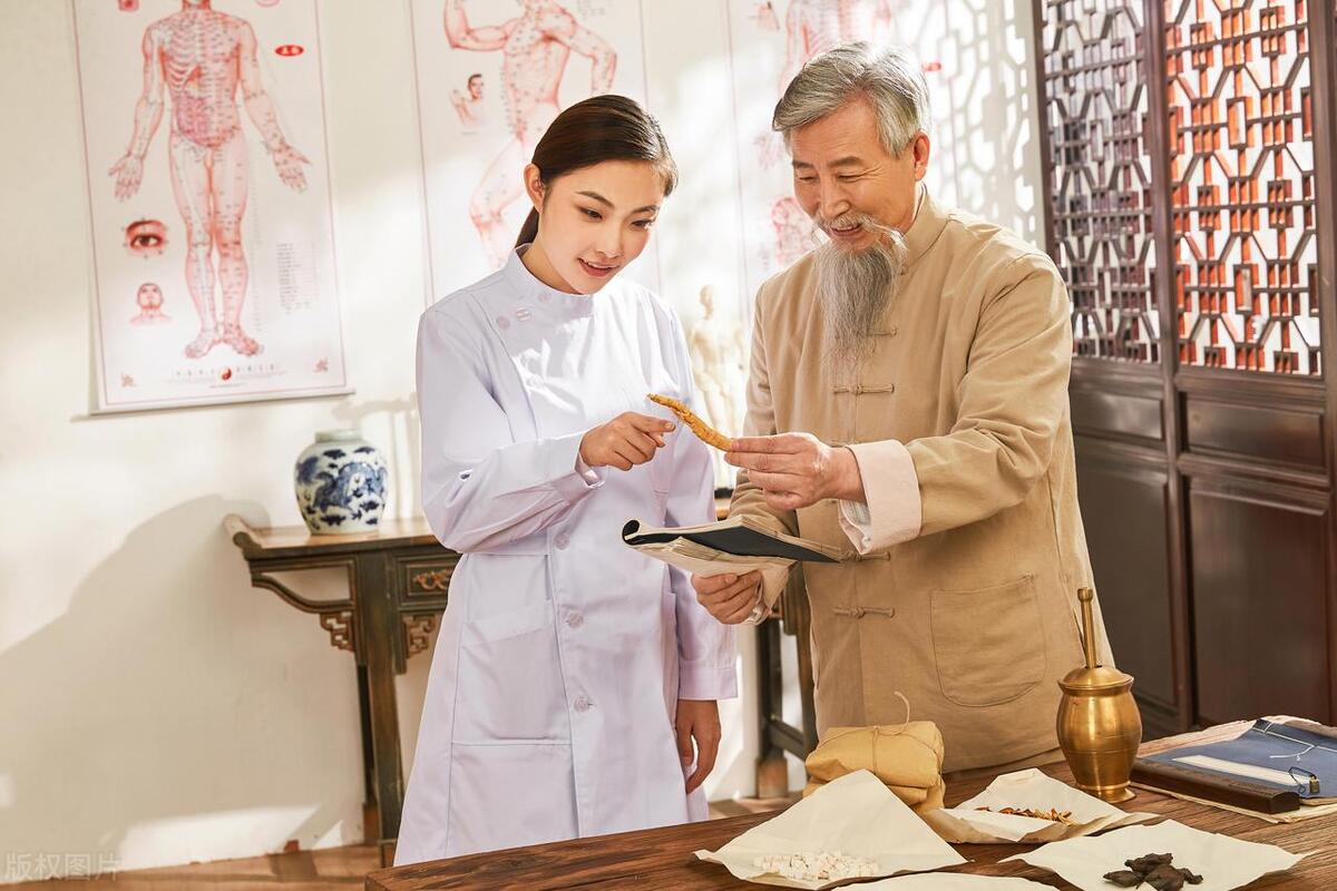 中国现代中医十大名医排行榜,中国从古至今著名的中医名家有谁