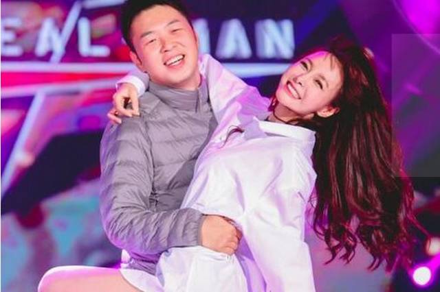 奢侈品包用来装被子，座驾总价超2千万谢娜：他上面也只有马云了