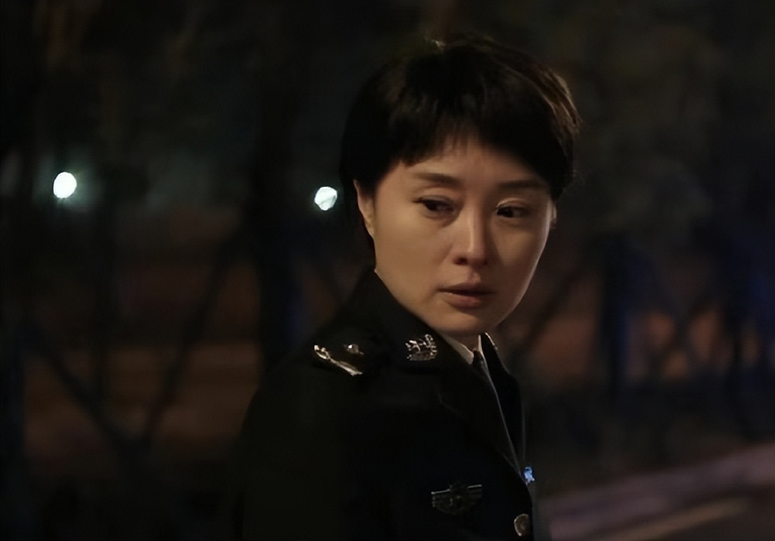 41岁的殷桃和46岁的梅婷,殷桃梅婷最好看的图片