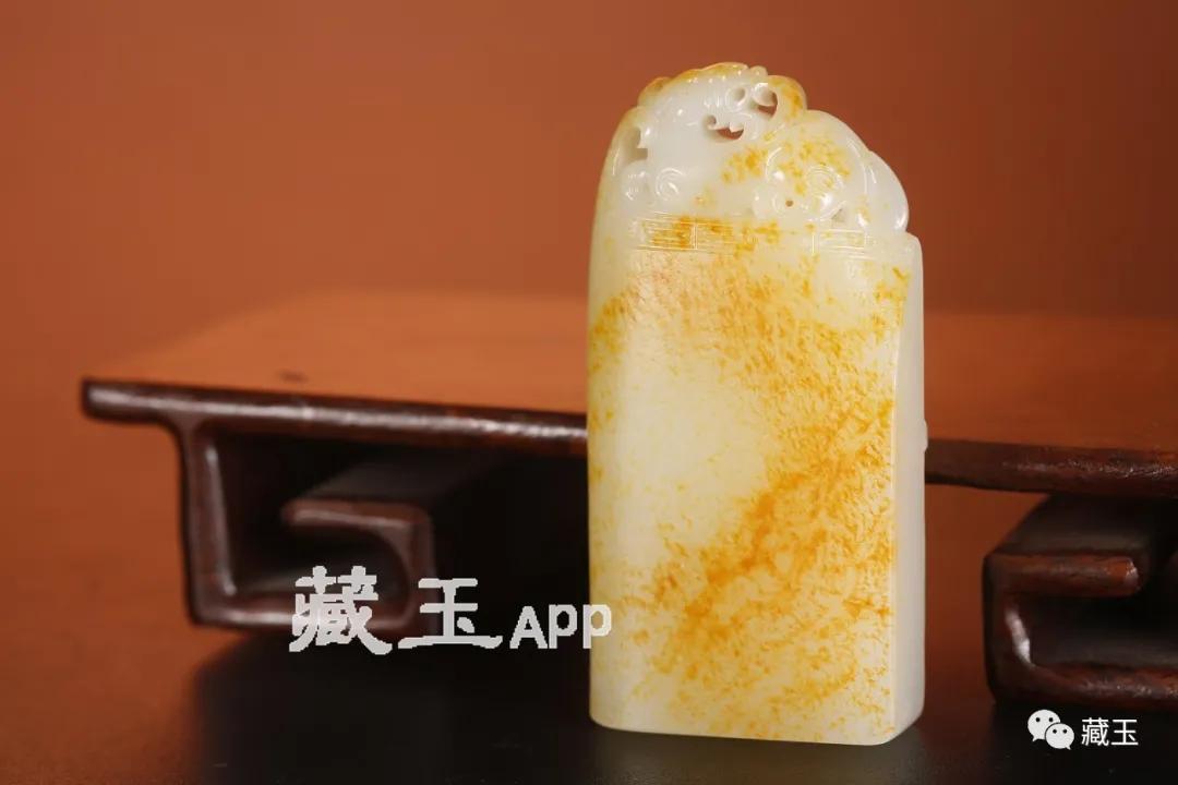 籽料价格20万,和田玉籽料开价6万