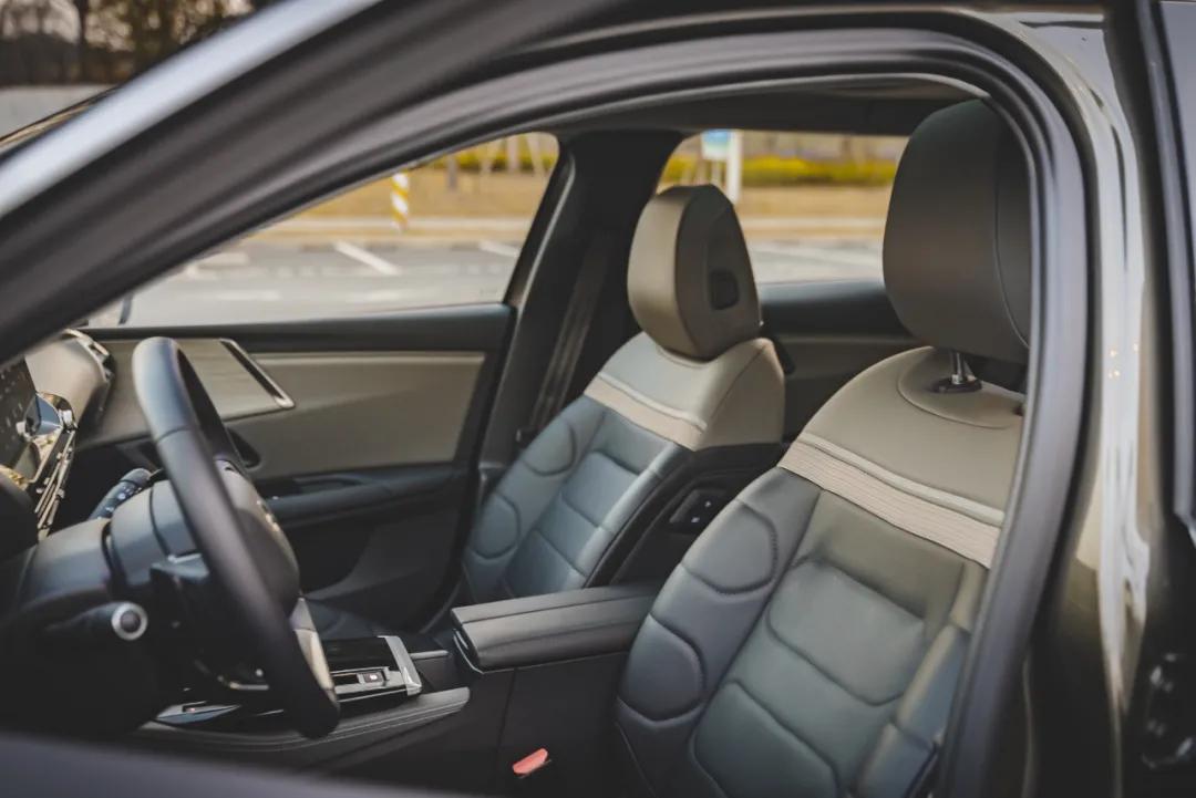 被38号怒喷的凡尔赛，到底如何？