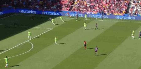 西班牙女足vs英格兰女足大决战,让二追三和零封