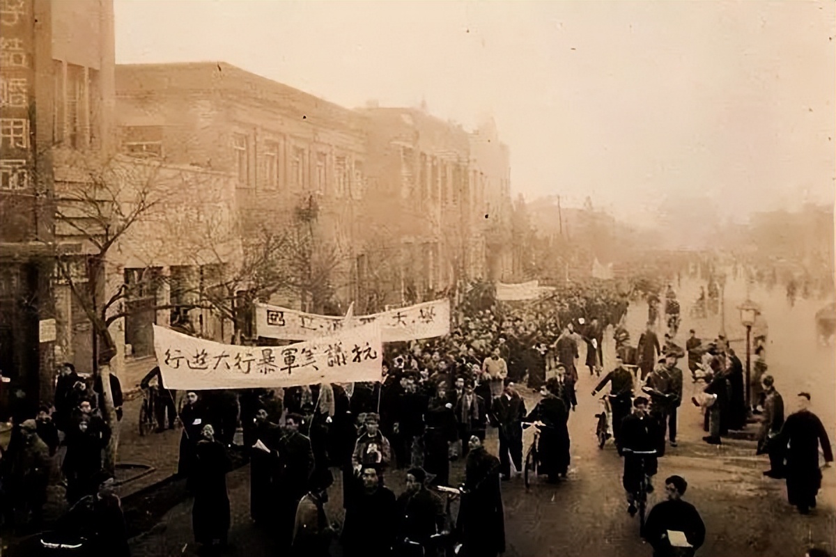 风云闽商|白手起家的印尼“钱王”李文正：侨贤泽桑梓赤心暖乡人