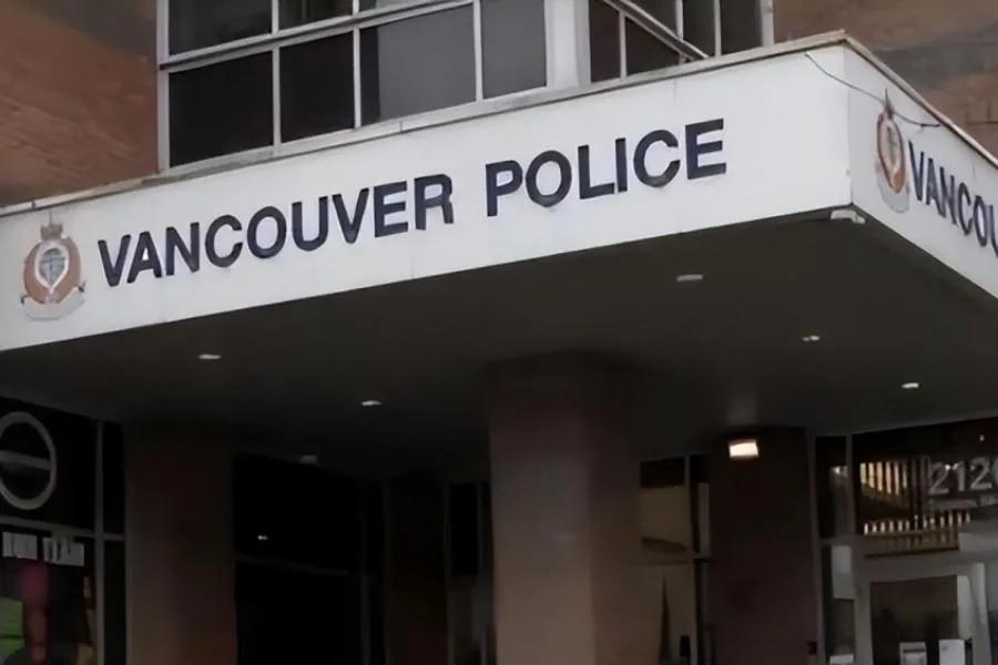 2015年加拿大：风流富豪看上女外甥美貌，谈判不成被害