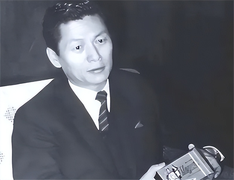 操控总统，玩弄女星，公然支持部署萨德，韩国财阀乐天有多嚣张