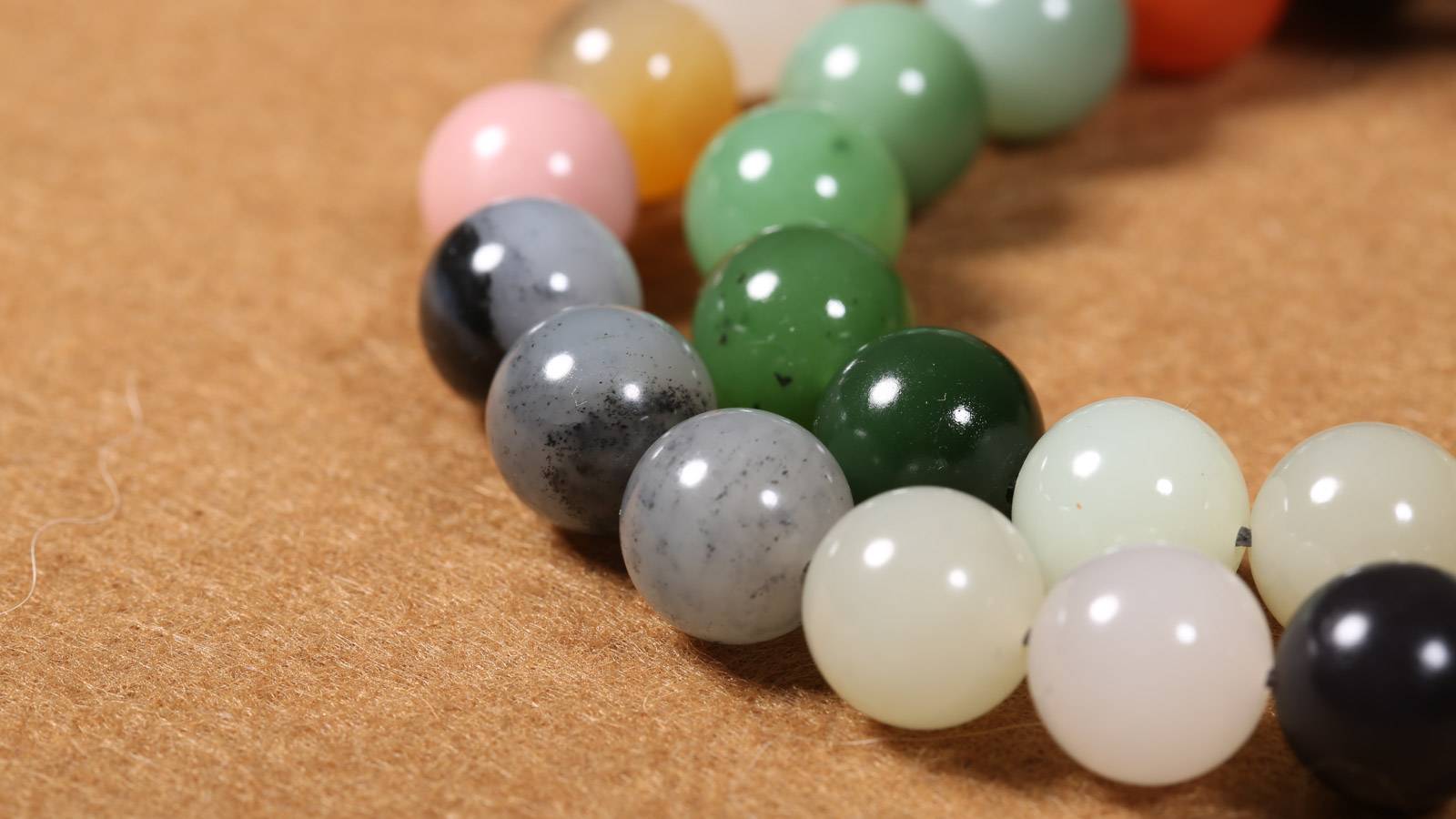 结缘赏丨玉有灵，凝尽人生浮沉