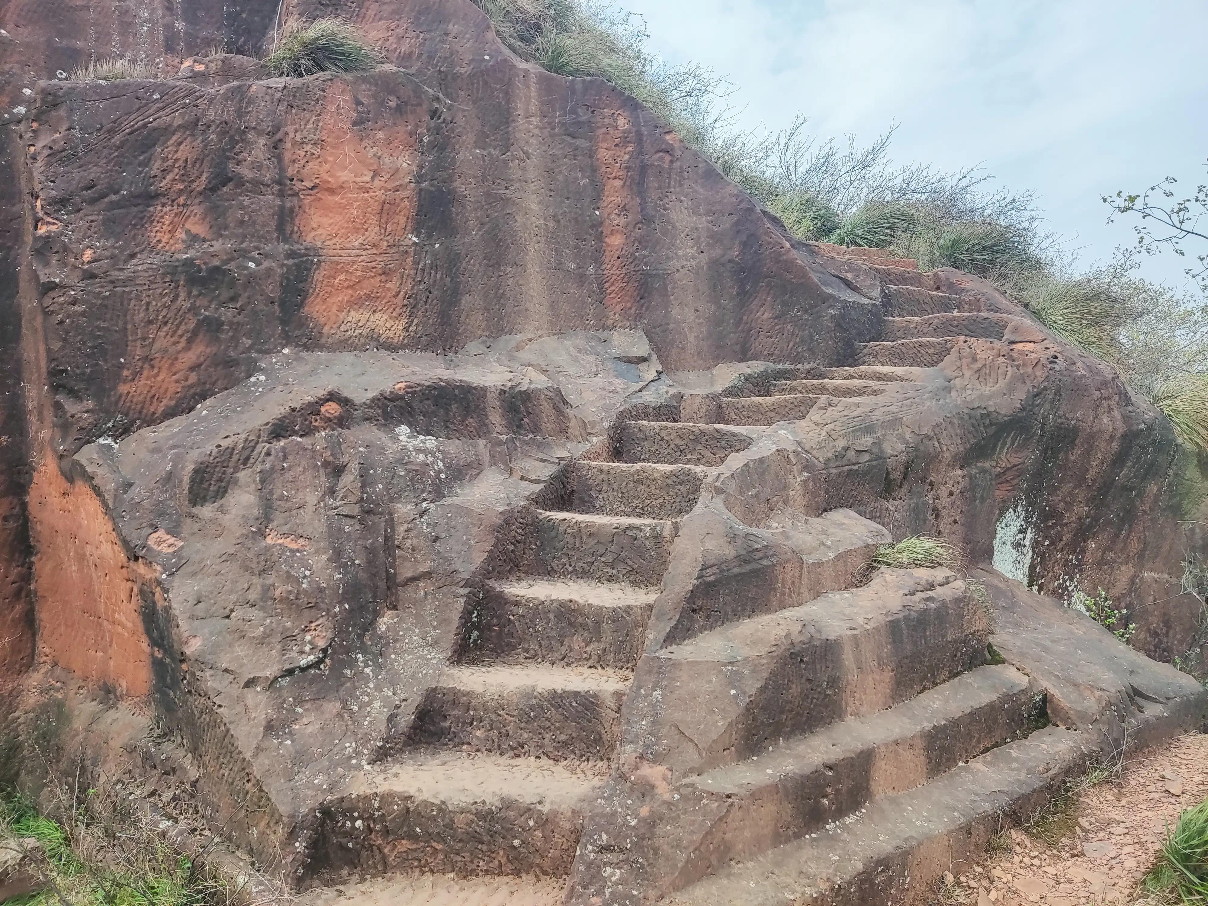坐长途火车游中国,坐着火车旅行中国