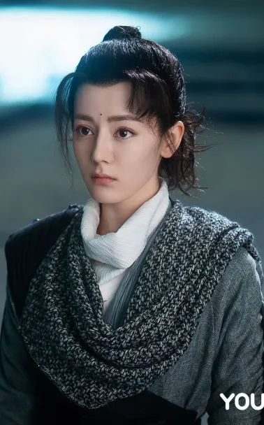 虞书欣雷人造型,虞书欣少女感造型盘点