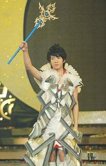 井柏然倪妮分手对此你们怎么看,原谅抛弃自己的父亲