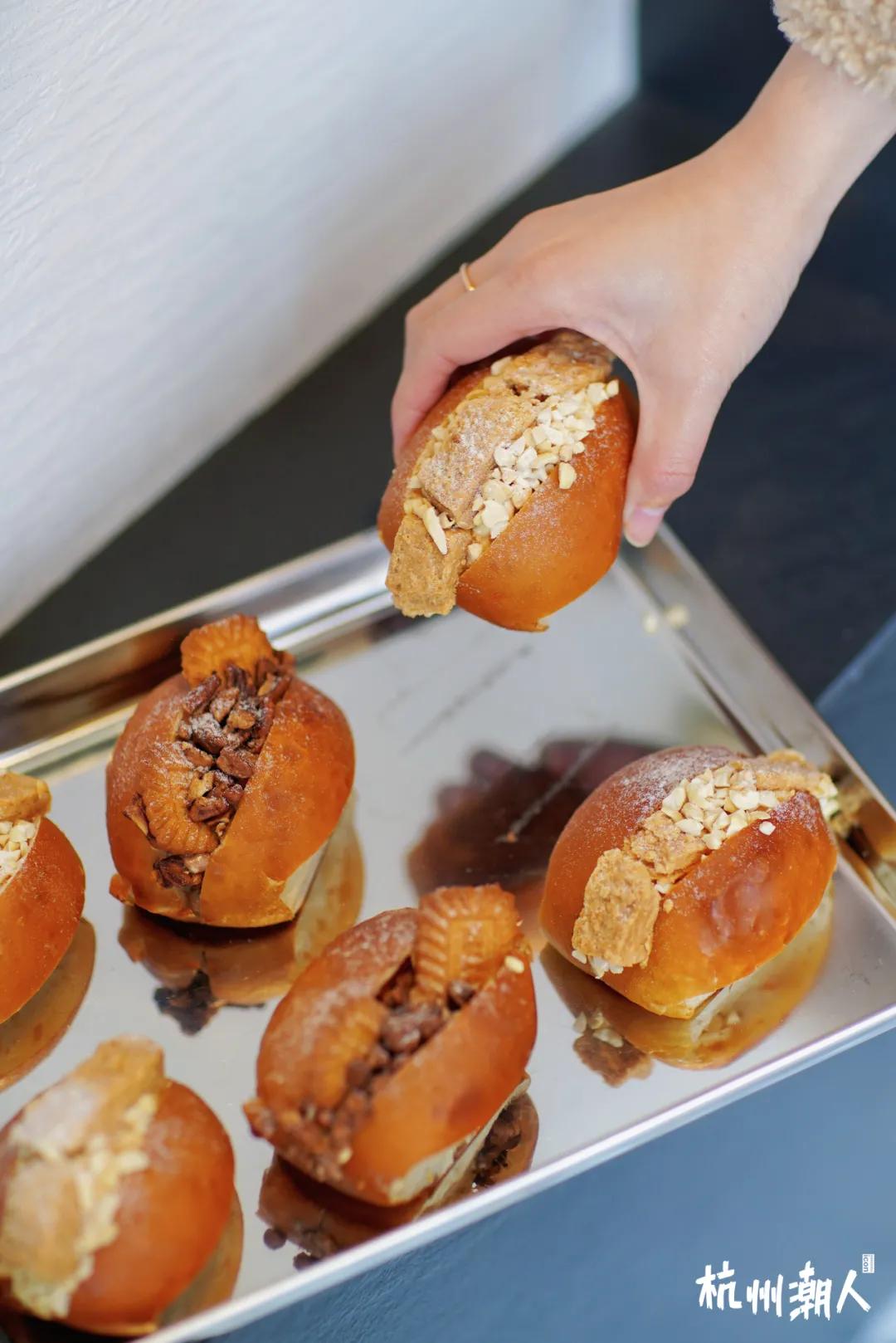 杭州「社区咖啡」大佬，打工人的续命水上新了