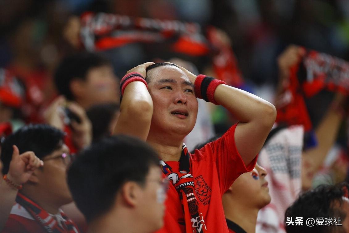 跳舞不尊重，换门将*辱侮**，韩国球迷为何纠结无谓细节？