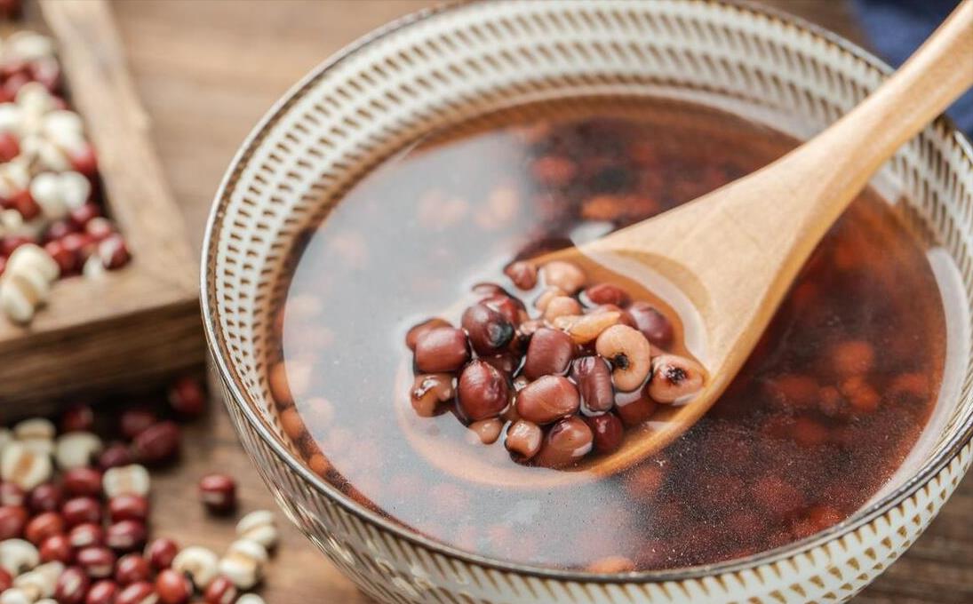 红豆不浸泡情况用高压锅压几分钟,用高压锅煮红豆沙需要提前泡红豆