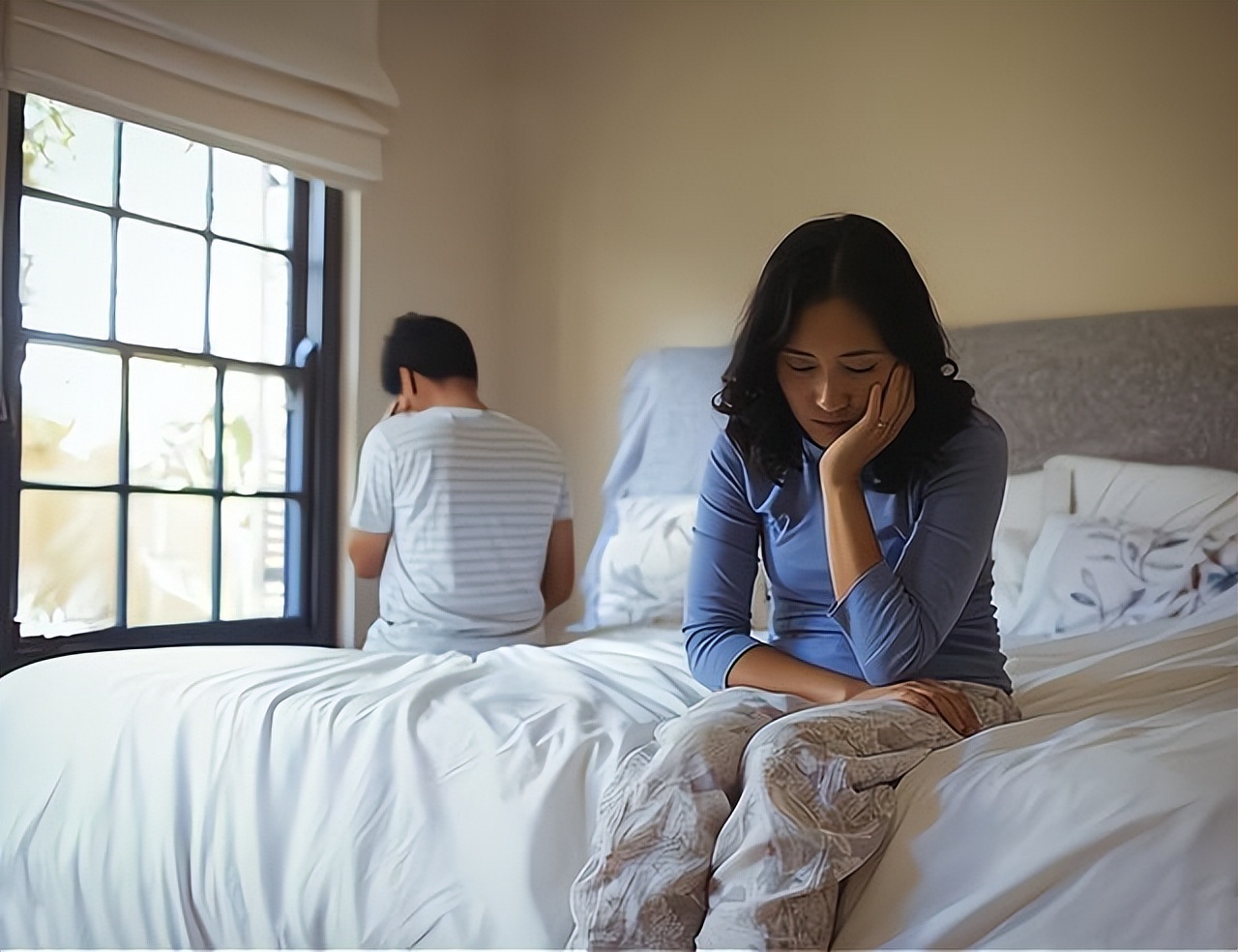 离婚律师收集婚外情证据,北京离婚律师谈重婚