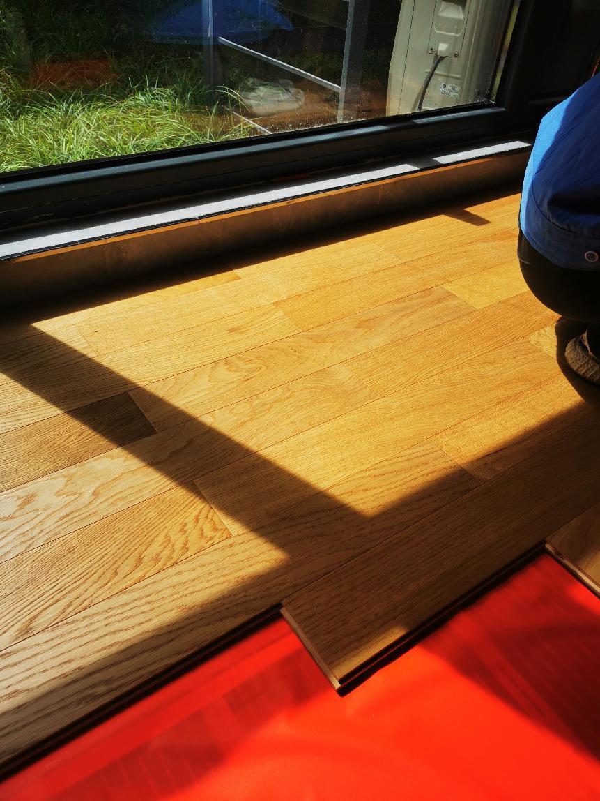 没有集中供暖如何取暖最合适,冬季取暖用电暖气还是集中供暖