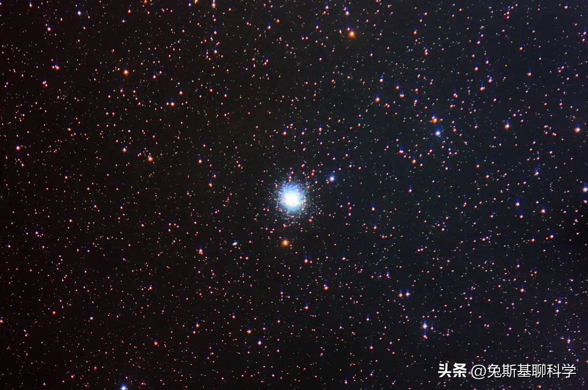 宇宙中到底有没有外星人,宇宙传来信号外星人真的存在吗