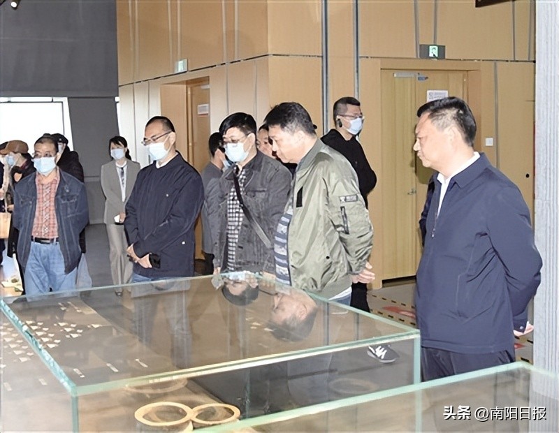 南阳作家采风活动,南阳作家采风唐河座谈会