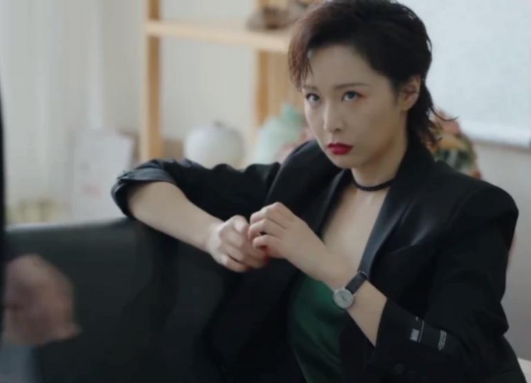 大嫂高叶刚翻红,大嫂高叶成名