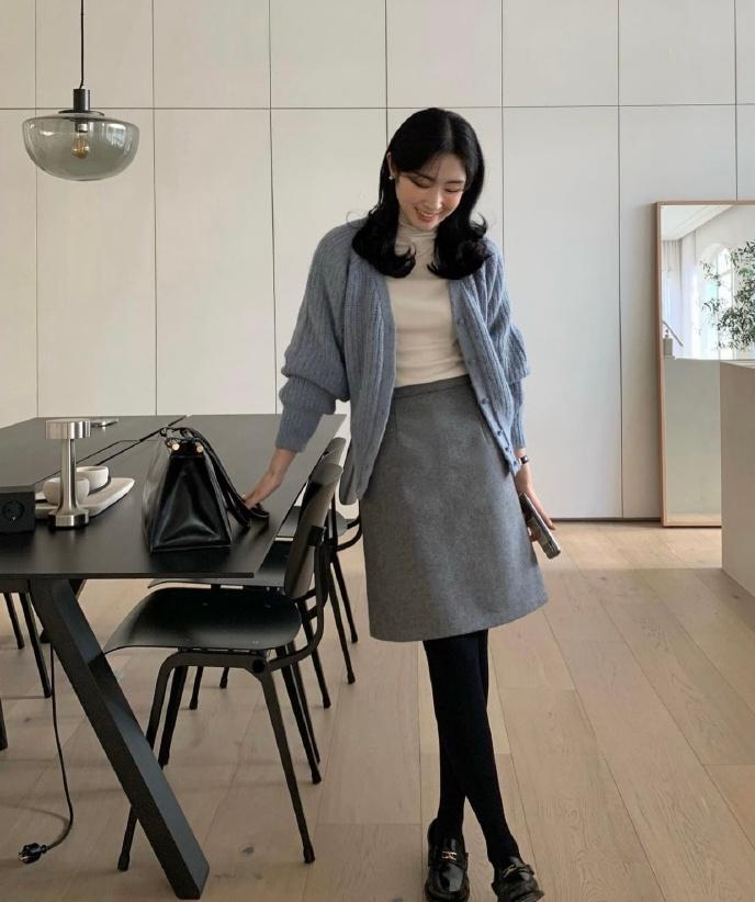 秋冬的洋气感穿搭一定少不了灰色,解锁灰色系高级穿搭穿出高级感