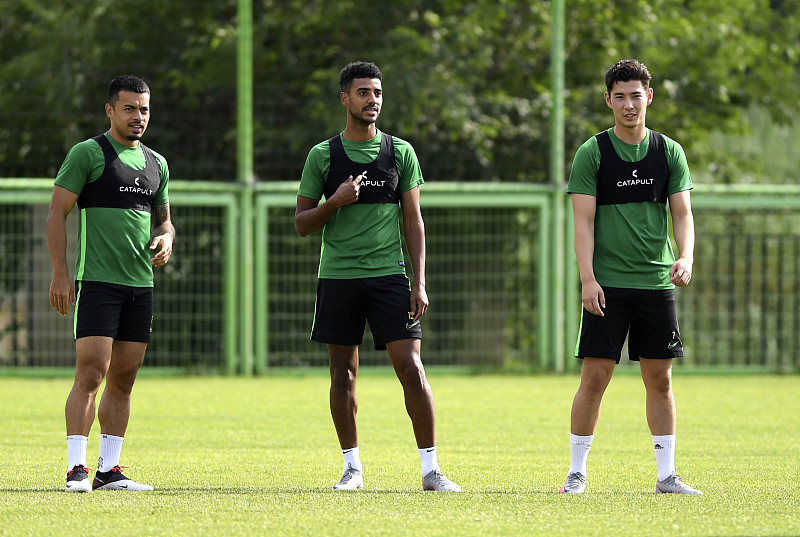 韩国归化的中国球员,韩国归化中国球员