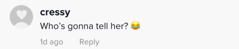 女孩子晒爸爸送的80元的包,女生晒父亲买的包