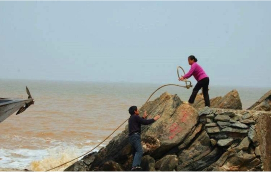 王继才夫妇守岛30年,王继才守开山岛一年多少工资