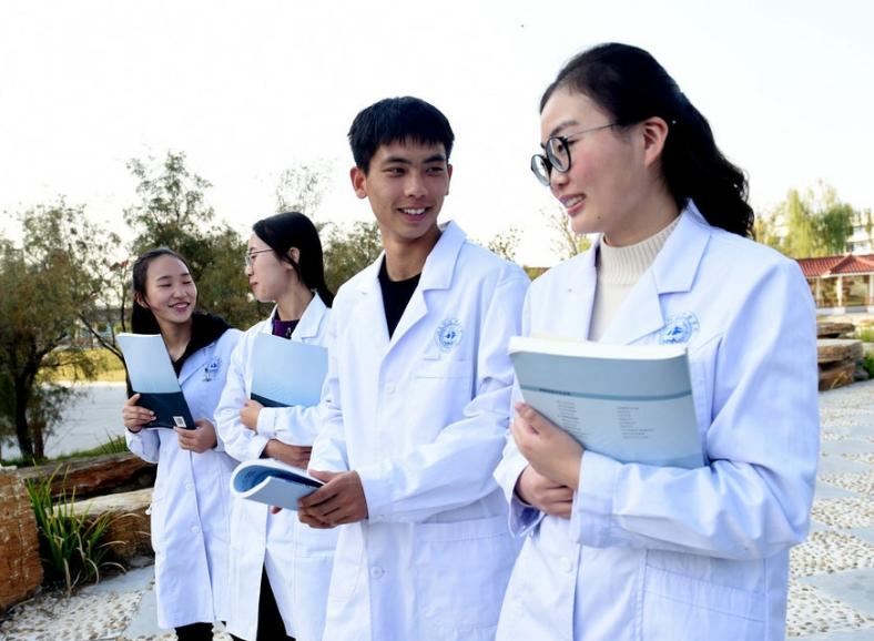 文理科就业前景最好的专业,文理科专业收入排名前十的专业