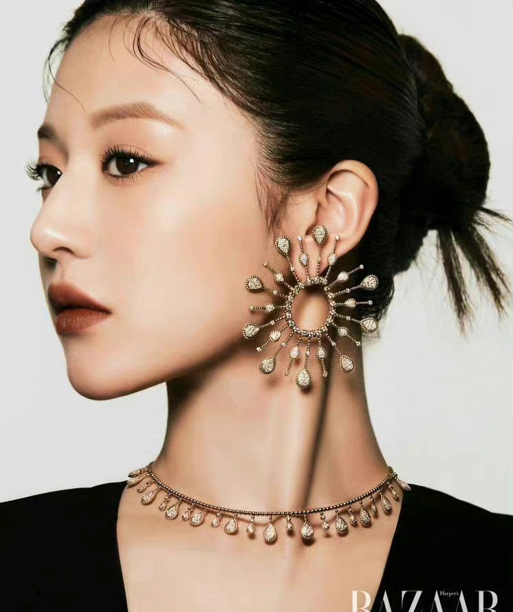 高允真黑白写真如何打光,韩国女明星高允真穿搭