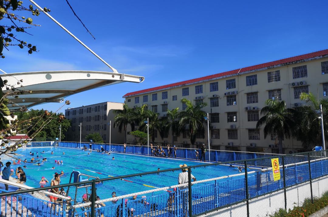 海南儋州八一中学成人礼,儋州市八一高中