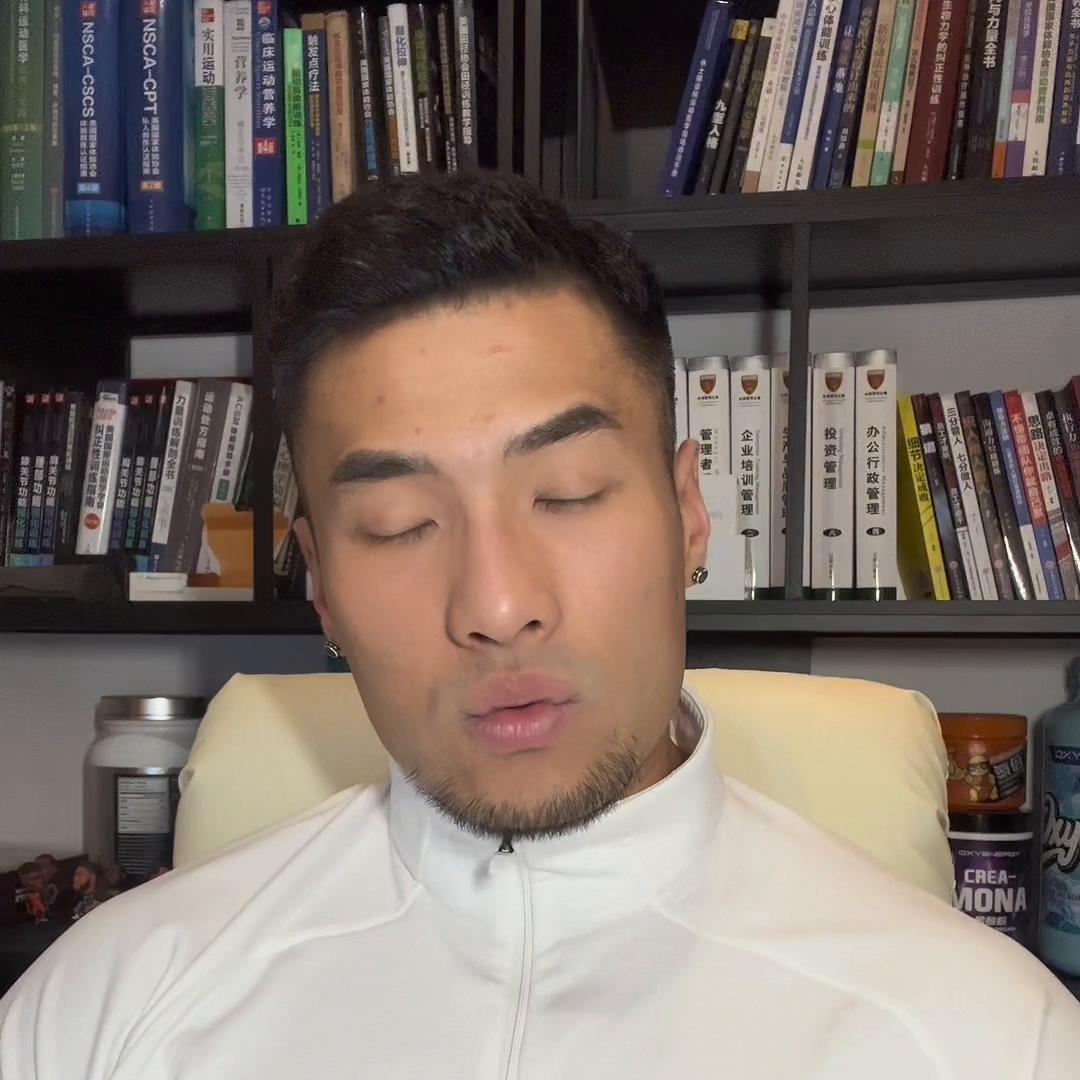 练就比不练强，强者兼容，弱者笔笔赖赖#健身#日常vlog#运动