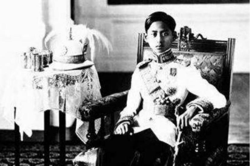 泰国王室“十世而亡”的诅咒,泰国王室的诅咒十世而亡