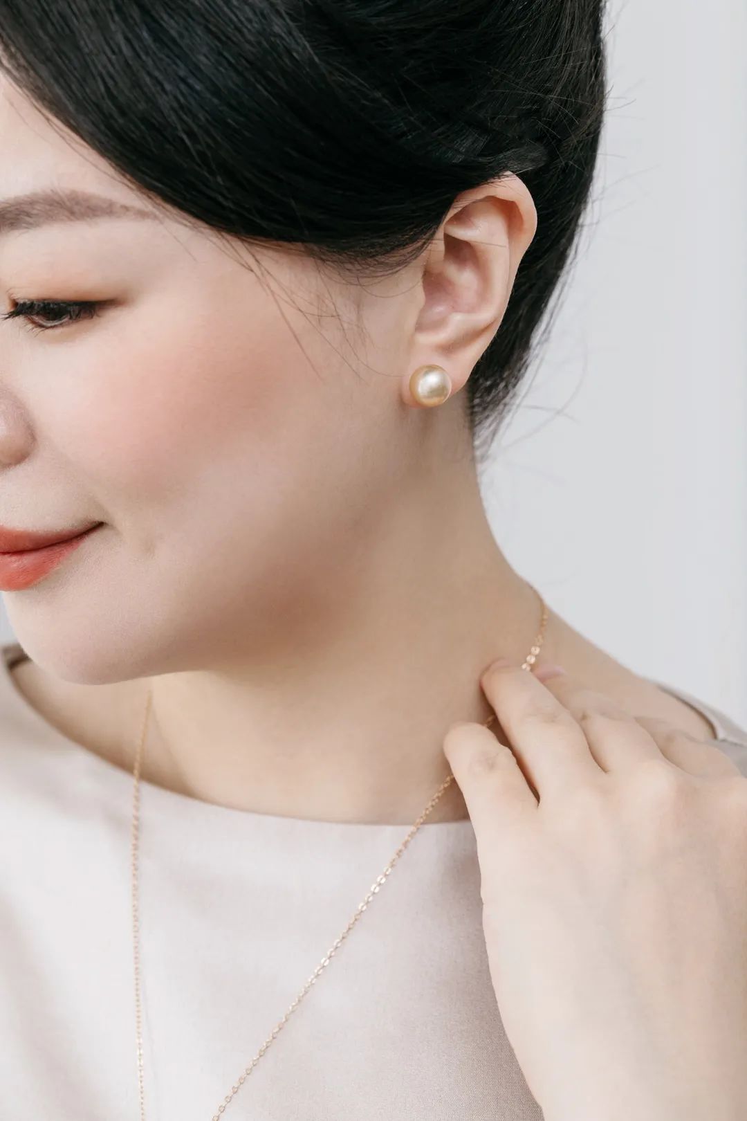 什么珍珠好看又实用,女人为什么爱首饰