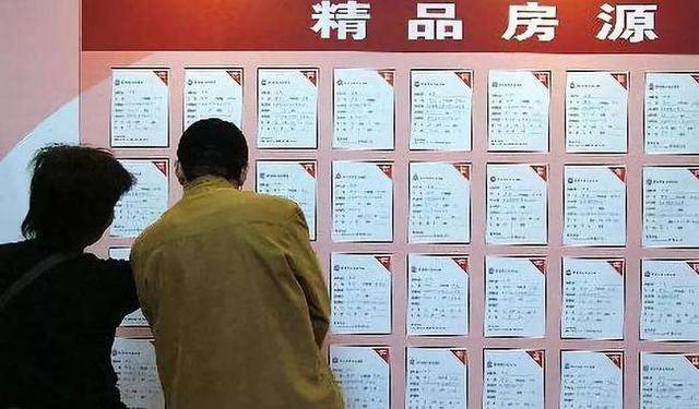 手里多套房子卖不出去,有一套新房自己不住需不需要出租