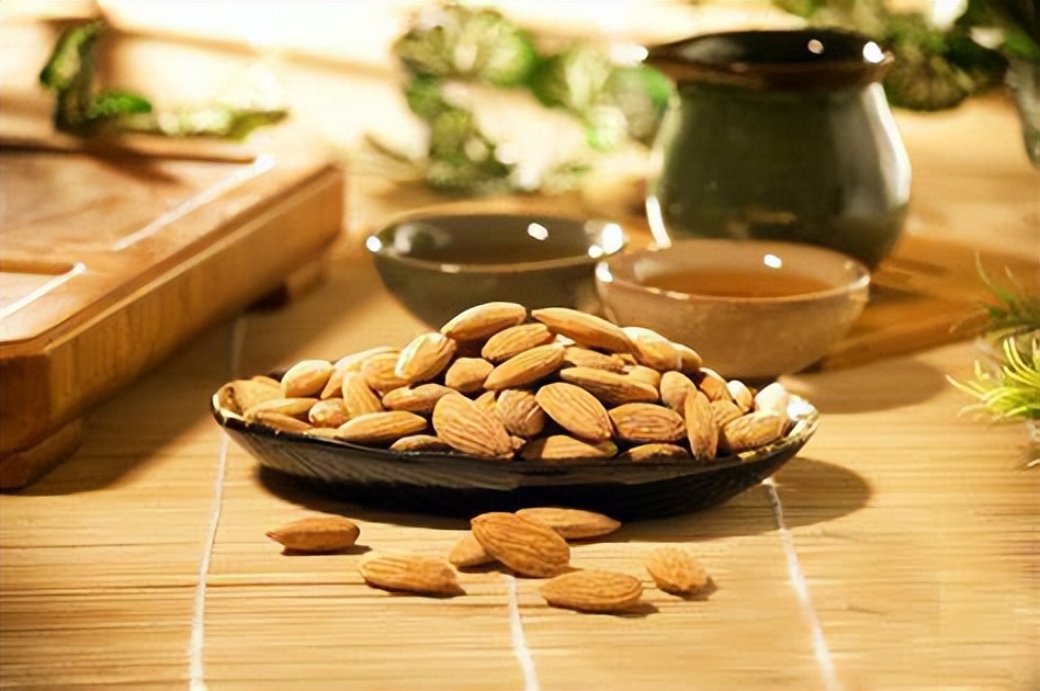 杏仁有止咳平喘的作用吗,苦杏仁能止咳平喘润肠通便吗