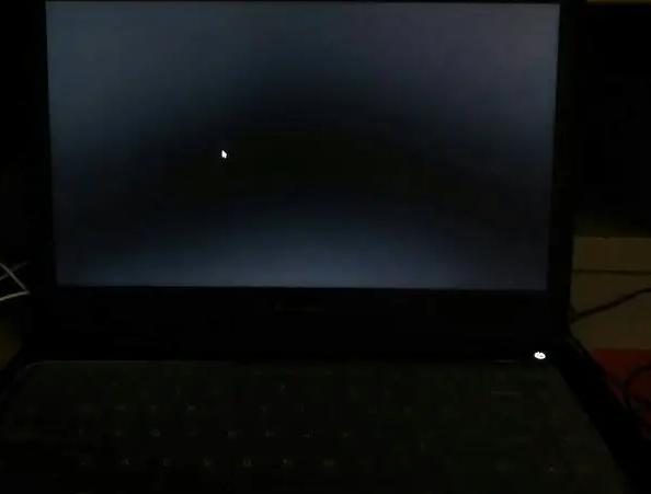 联想笔记本开不了机电源灯亮,联想笔记本电脑电源灯亮无法开机