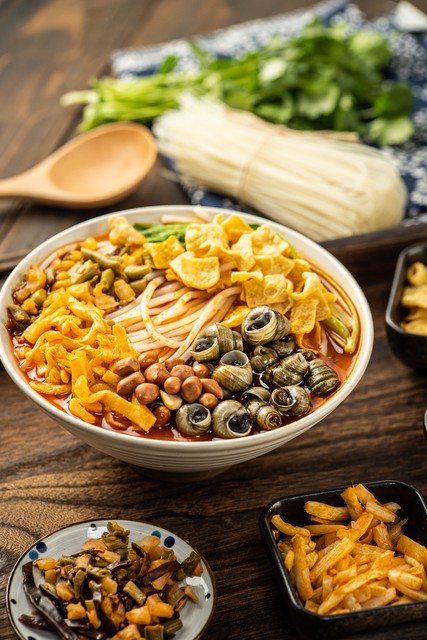 钱难赚屎难吃该怎么安慰,钱难挣屎难吃怎么安慰