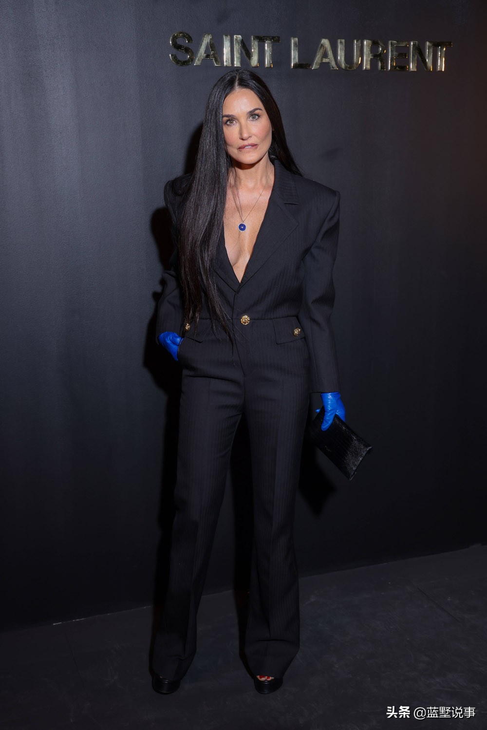 美国女明星穿衣图片,欧美女星爱穿的连体衣