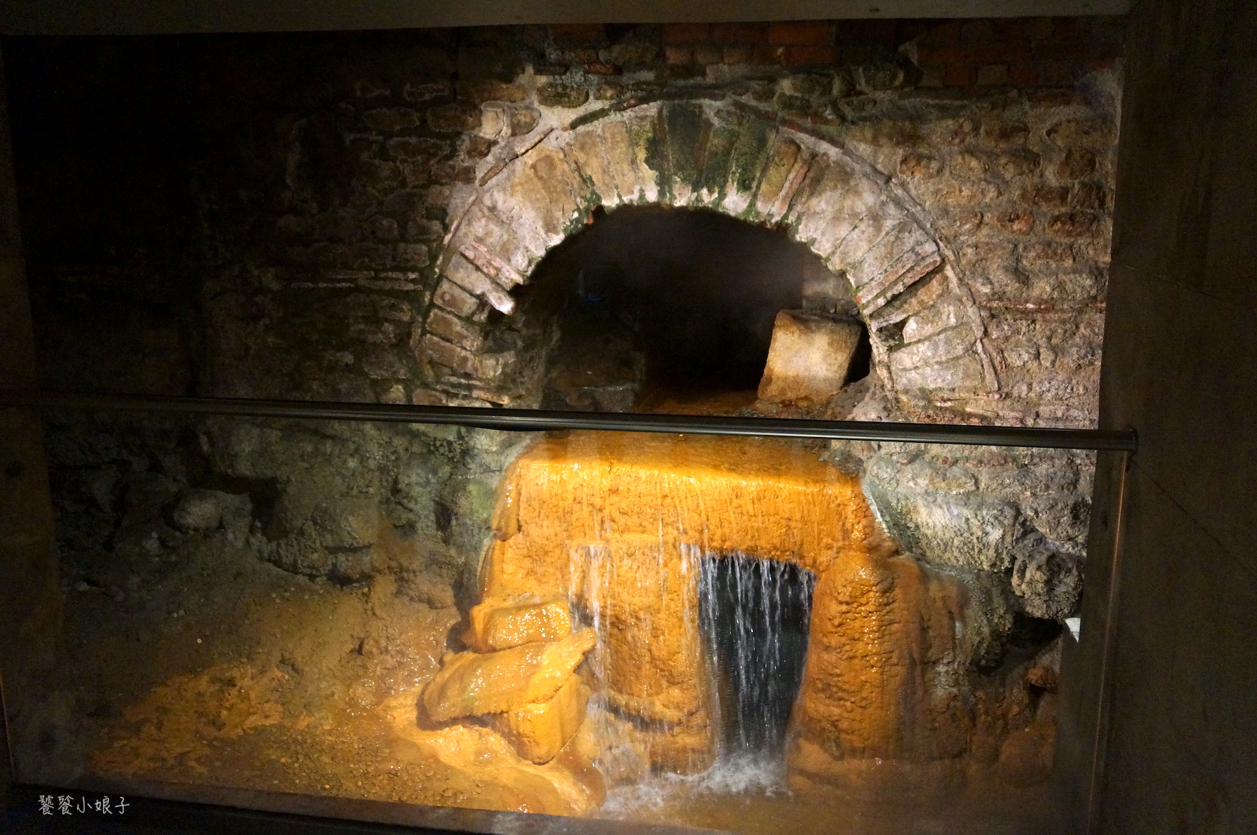 探秘洗浴中心,探秘废弃洗浴中心