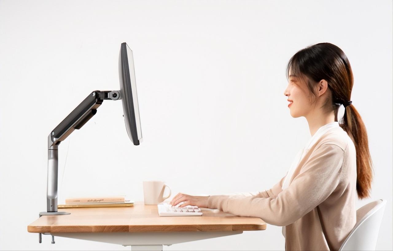 简易双屏显示器支架,怎样制作双屏显示器支架