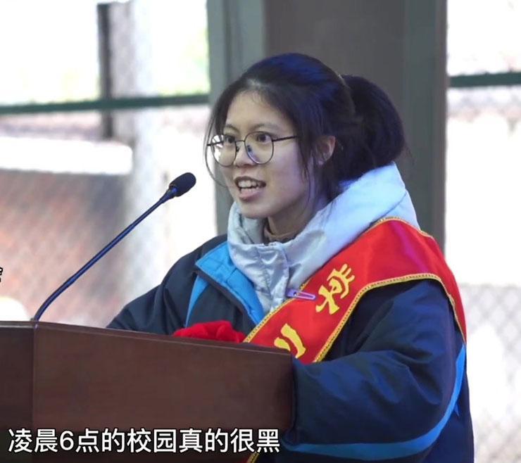 高考誓师大会女生咬牙切齿,女生誓师大会发言咬牙切齿