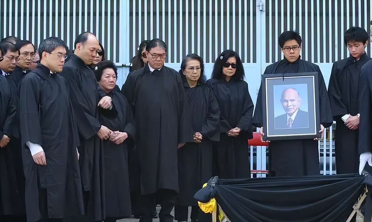 霍启刚住院了么,霍启刚发长文悼念郭晶晶